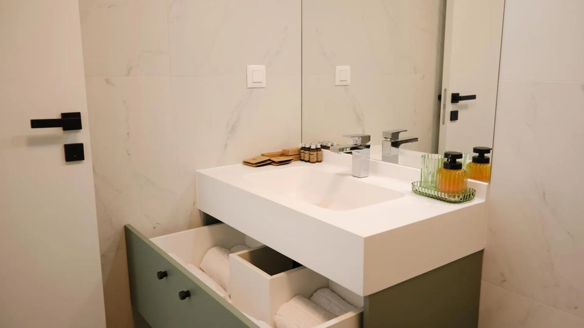 아파트 Miss Green I Apartament Cu Un Dormitor I One Cotroceni Park 부쿠레슈티 루마니아